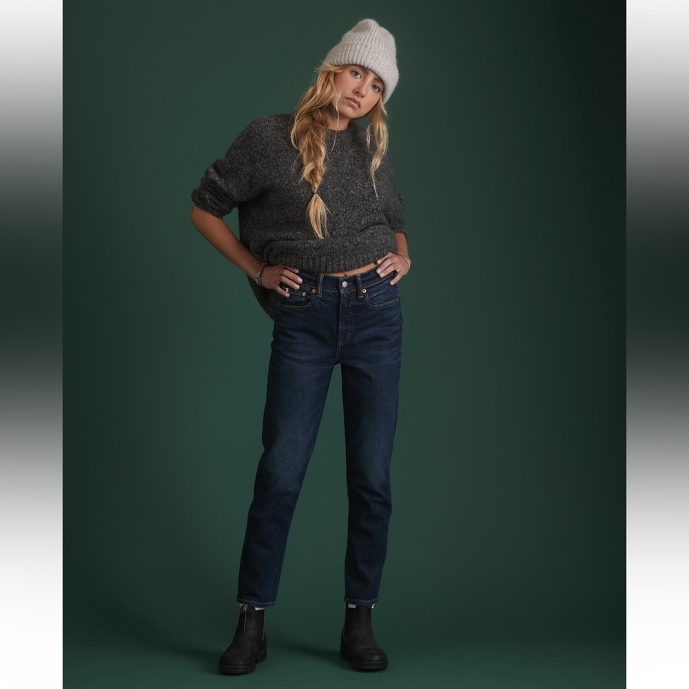 AE77 Premium Mom Jean